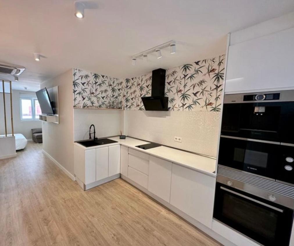 Adriva Apartamento-Loft Imperial Centro Wifi บายาโดลิด ภายนอก รูปภาพ